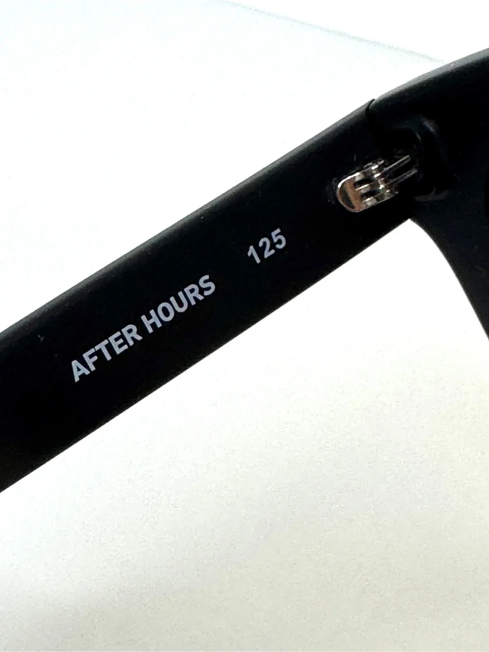 QUAY Australia NEW After Hours Sunglasses Black Matte